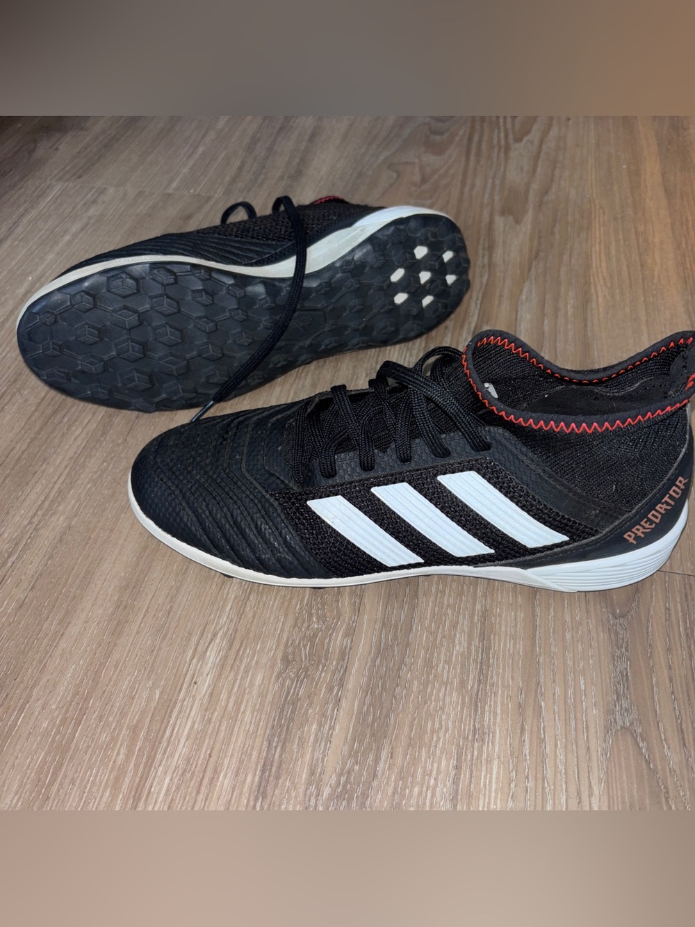 Addidas Predator Tango 18.3 size 7